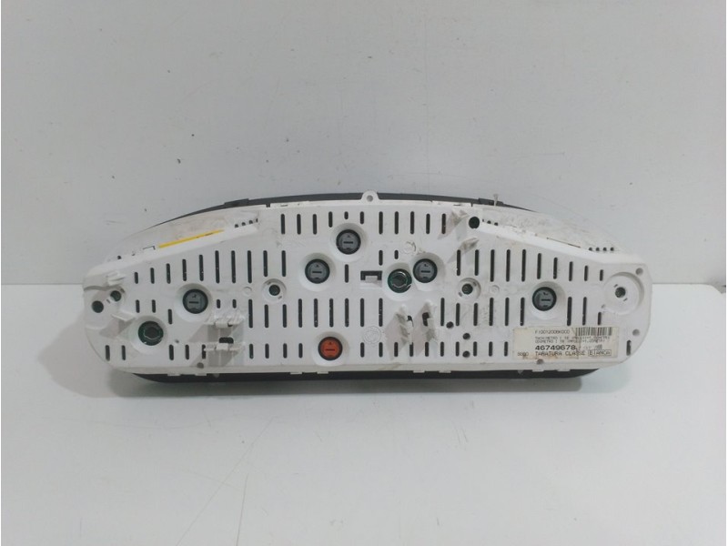 Recambio de cuadro instrumentos para fiat bravo (182) 16v 100 gt referencia OEM IAM   