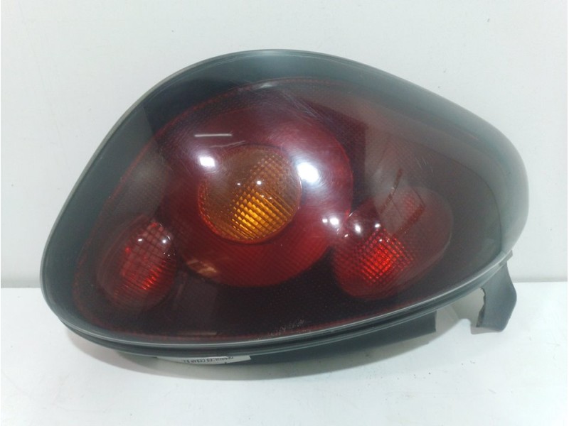 Recambio de piloto trasero izquierdo para fiat bravo (182) 16v 100 gt referencia OEM IAM 0046538353  