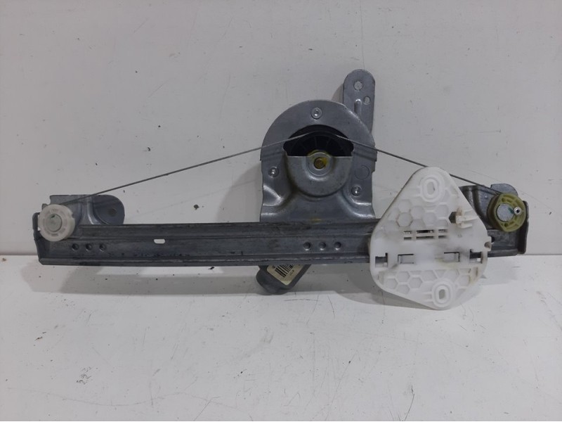 Recambio de elevalunas trasero derecho para dacia logan básico referencia OEM IAM 118491 2 PINES 