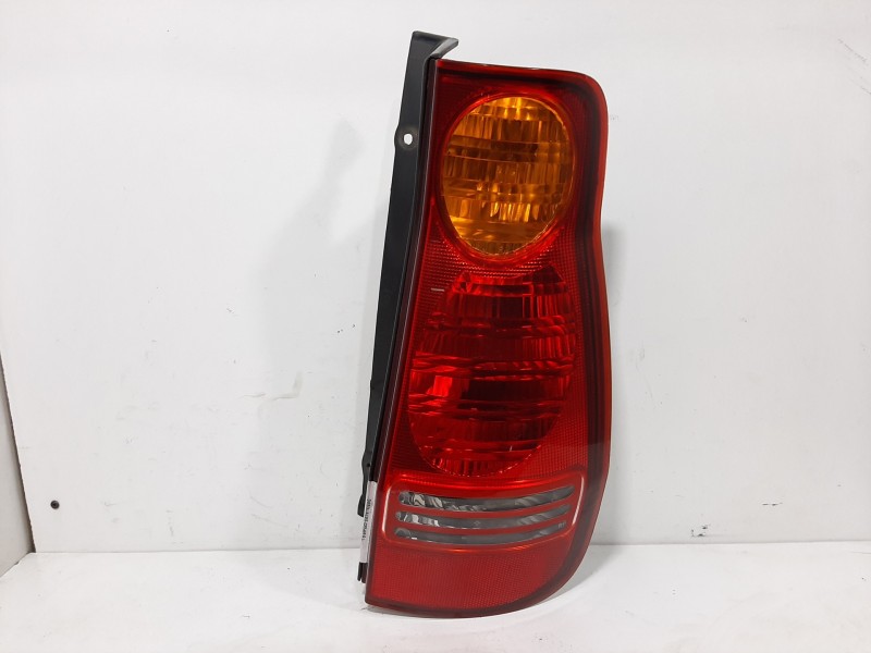 Recambio de piloto trasero derecho para hyundai matrix (fc) 1.5 crdi gls referencia OEM IAM 9242017000  