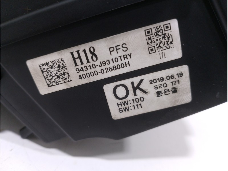 Recambio de pantalla multifuncion para hyundai kona essence 2wd referencia OEM IAM 94310J9310TRY  