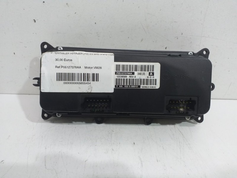 Recambio de mando calefaccion / aire acondicionado para chrysler voyager (rg) 2.8 crd grand voyager limited referencia OEM IAM P