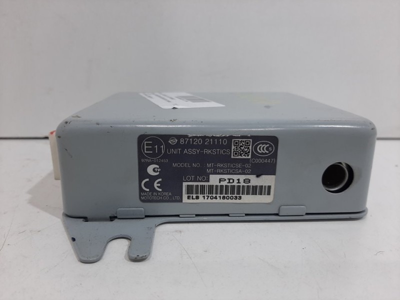 Recambio de modulo electronico para ssangyong rodius xdi limited referencia OEM IAM 8712021110  