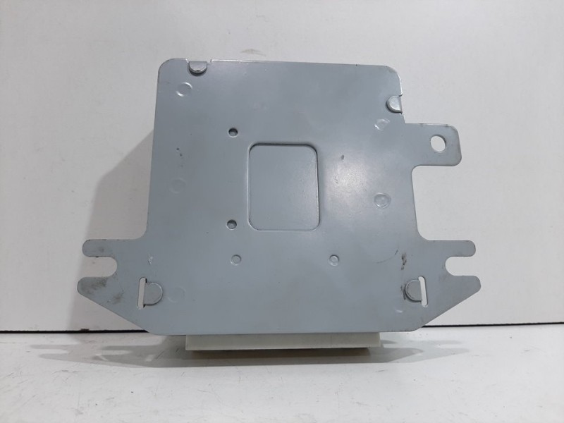 Recambio de modulo electronico para ssangyong rodius xdi limited referencia OEM IAM 8712021110  