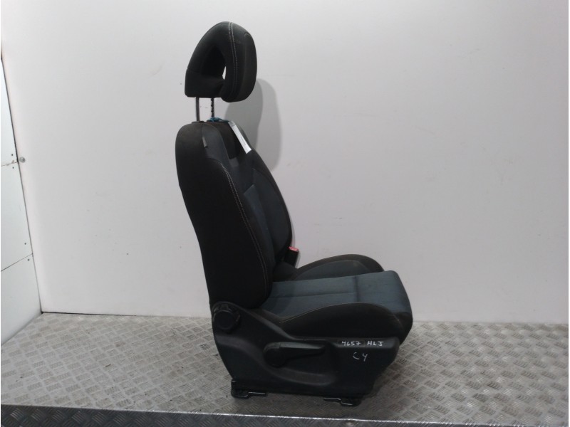 Recambio de asiento delantero derecho para citroën c4 lim. collection referencia OEM IAM    Recambio de asiento delantero derecho para citroën c4 lim. collection referencia OEM IAM