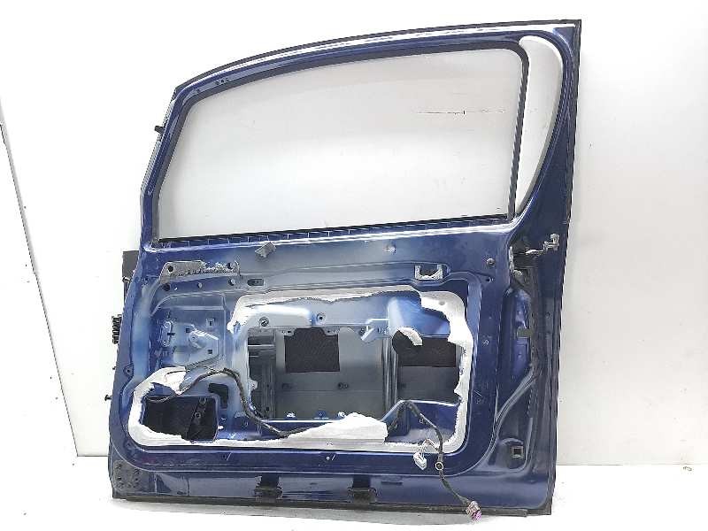 Recambio de puerta delantera derecha para peugeot 1007 sport referencia OEM IAM 9004V9 AZUL 