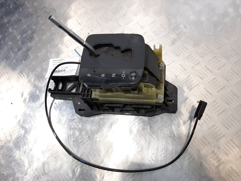 Recambio de palanca cambio para mercedes-benz clase b (w245) 180 cdi (245.207) referencia OEM IAM 1693701009  