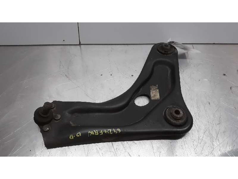 Recambio de brazo suspension inferior delantero derecho para peugeot 207 referencia OEM IAM   