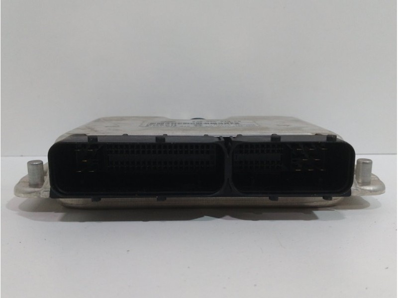 Recambio de centralita motor uce para volkswagen passat berlina (3b2) comfortline referencia OEM IAM 038906019CD  