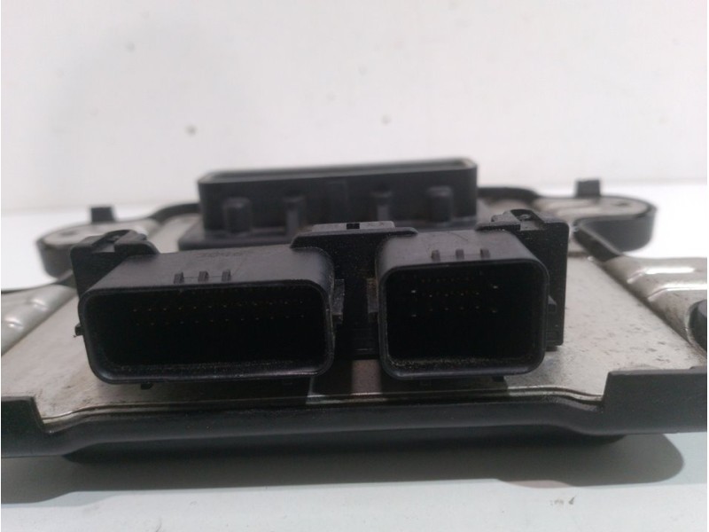 Recambio de modulo electronico para jeep gr. cherokee (wh) 3.0 crd laredo referencia OEM IAM 25G2P1F6 T25QH0757234H2 