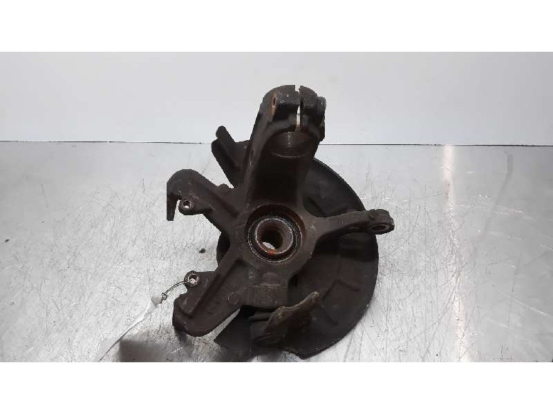 Recambio de mangueta delantera derecha para volkswagen polo (9n1) conceptline referencia OEM IAM   