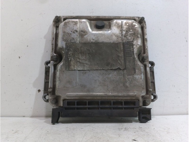 Recambio de centralita motor uce para peugeot 206 berlina xs referencia OEM IAM   