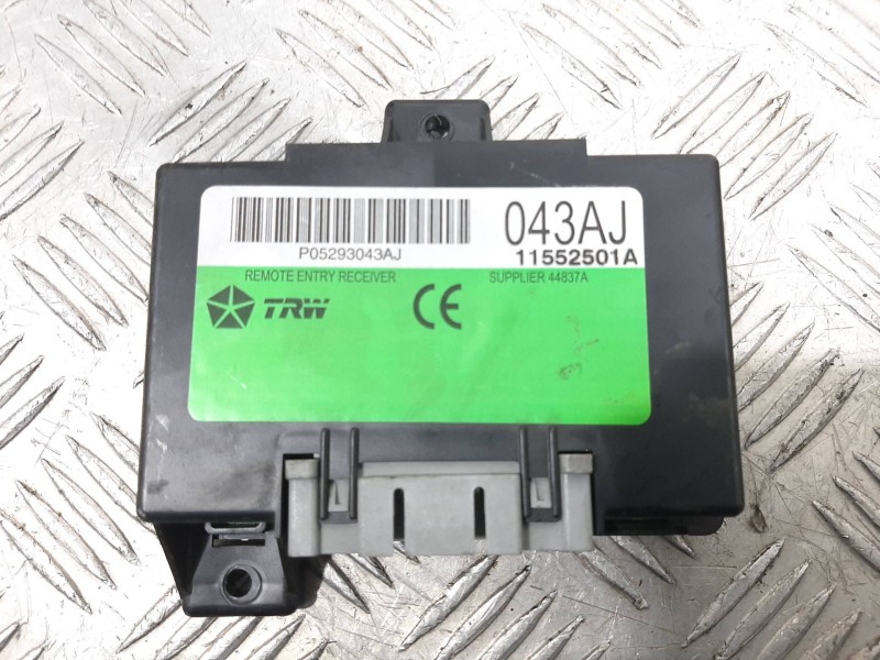 Recambio de modulo electronico para chrysler pt cruiser (pt) 2.0 classic referencia OEM IAM 05293043A  