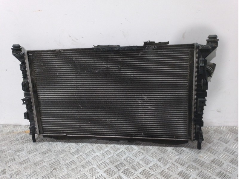 Recambio de radiador agua para ford focus c-max (cap) ghia (d) referencia OEM IAM 3M5H19710CA  