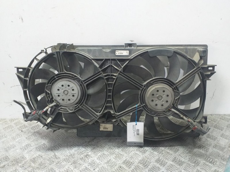 Recambio de electroventilador para chrysler voyager (rg) 2.8 crd grand voyager limited referencia OEM IAM 874746V AD1204874745W 