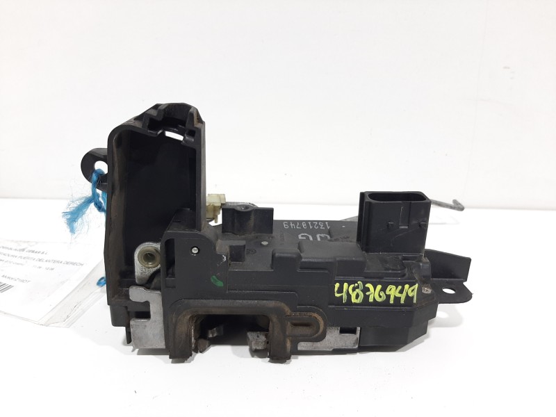 Recambio de cerradura puerta delantera derecha para opel astra gtc cosmo referencia OEM IAM  4 PINES 