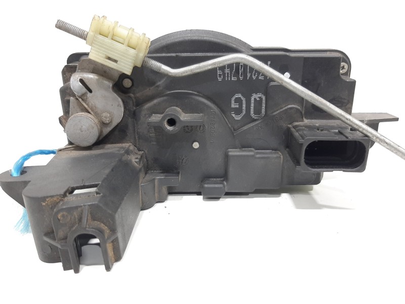 Recambio de cerradura puerta delantera derecha para opel astra gtc cosmo referencia OEM IAM  4 PINES 