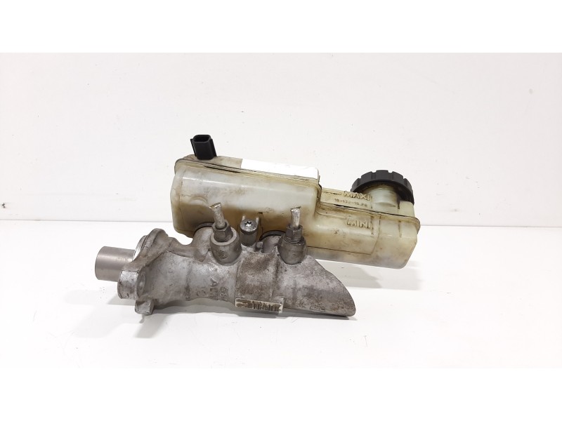 Recambio de bomba freno para renault megane iii coupe dynamique referencia OEM IAM 460910009R 2 PINES  Recambio de bomba freno para renault megane iii coupe dynamique referencia OEM IAM 460910009R 2 PINES