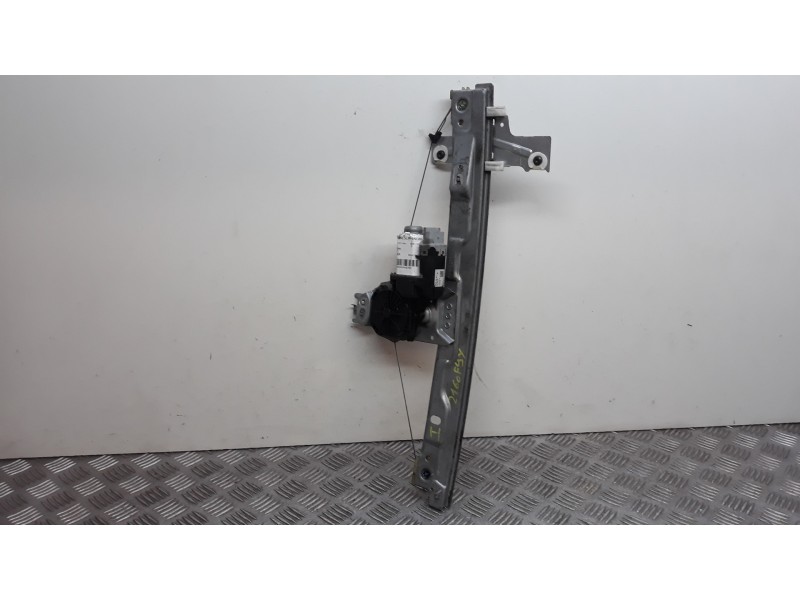 Recambio de elevalunas delantero izquierdo para peugeot 207 urban referencia OEM IAM 9221FS  