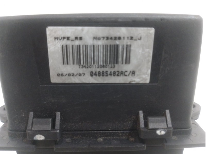 Recambio de resistencia calefaccion para jeep gr. cherokee (wh) 3.0 crd laredo referencia OEM IAM 04885482AC  