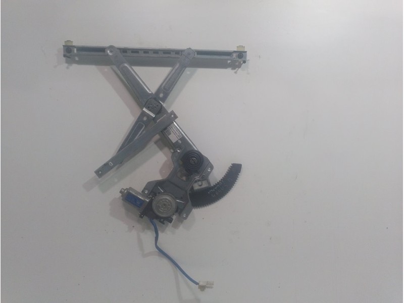 Recambio de elevalunas delantero derecho para hyundai matrix (fc) 1.5 crdi 16v gls referencia OEM IAM 9882017100  