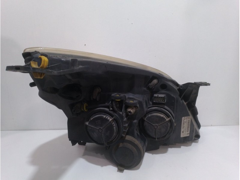 Recambio de faro izquierdo para opel vectra c berlina cosmo referencia OEM IAM 13170917  