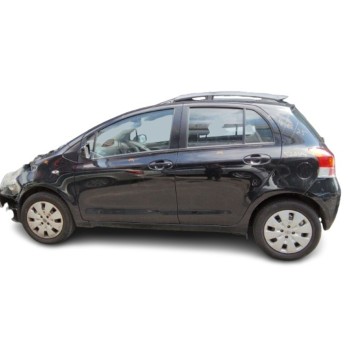 TOYOTA YARIS (_P9_)