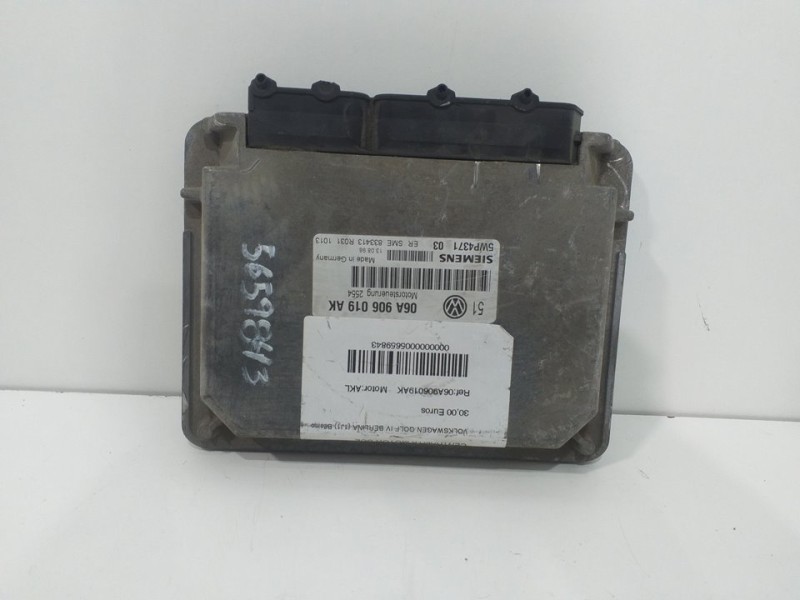 Recambio de centralita motor uce para volkswagen golf iv berlina (1j1) básico referencia OEM IAM 06A906019AK 5WP437103 