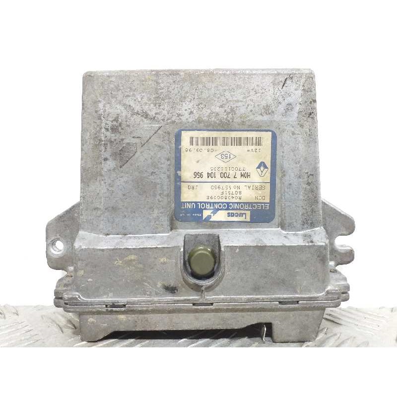 Recambio de centralita motor uce para renault clio ii fase i (b/cbo) 1.9 d referencia OEM IAM HOM7700104956 557050 