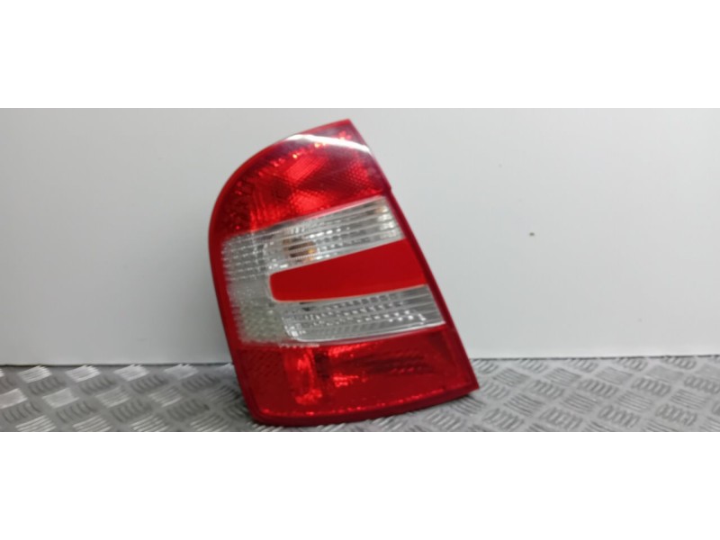 Recambio de piloto trasero izquierdo para skoda fabia (6y2/6y3) comfort referencia OEM IAM 6Y6945111B  