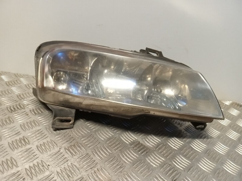 Recambio de faro derecho para fiat stilo (192) 1.9 jtd 80 active referencia OEM IAM 0051712710  