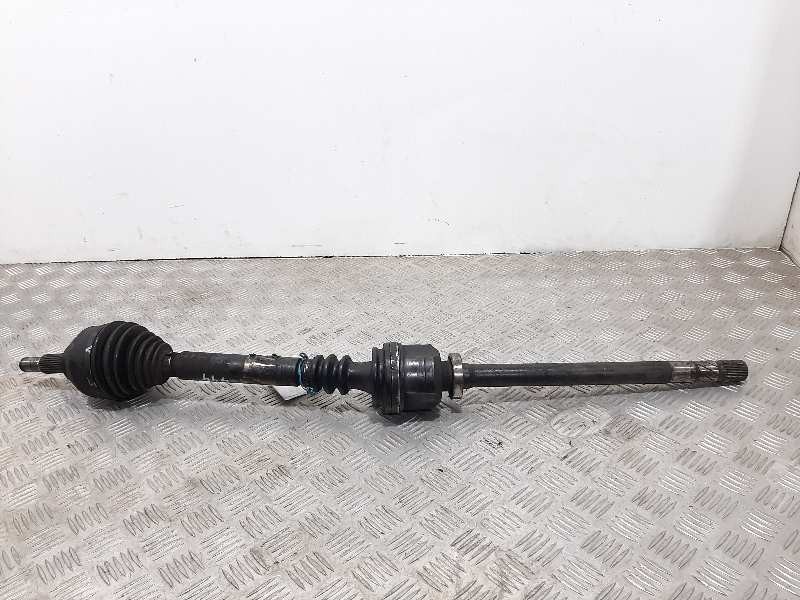 Recambio de transmision delantera derecha para renault laguna ii grandtour (kg0) dynamique luxe referencia OEM IAM 8200035673  