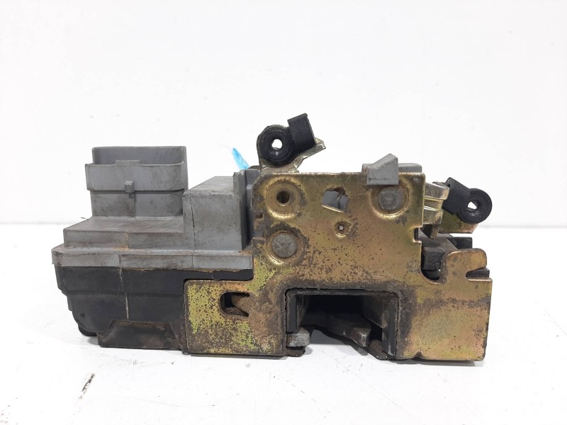 Recambio de cerradura puerta delantera izquierda para peugeot 206 berlina xs referencia OEM IAM   