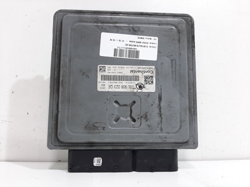 Recambio de centralita motor uce para skoda rapid active referencia OEM IAM 906023  