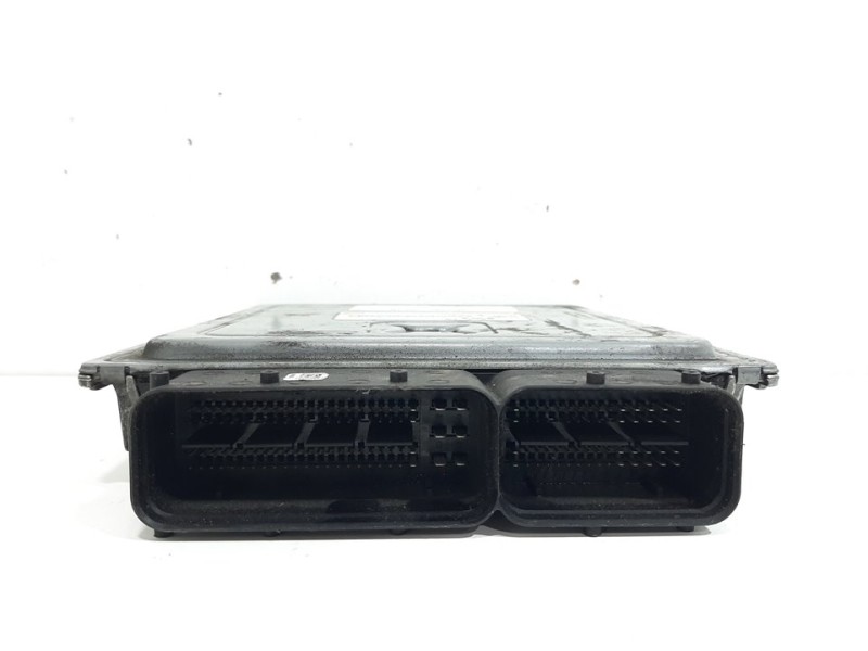 Recambio de centralita motor uce para skoda rapid active referencia OEM IAM 906023  