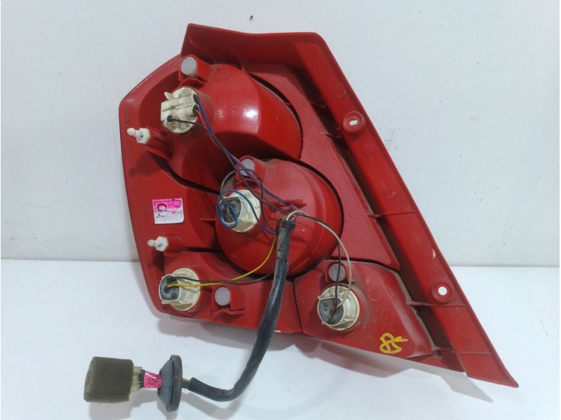 Recambio de piloto trasero derecho para daewoo kalos 1.2 se referencia OEM IAM 96540269  