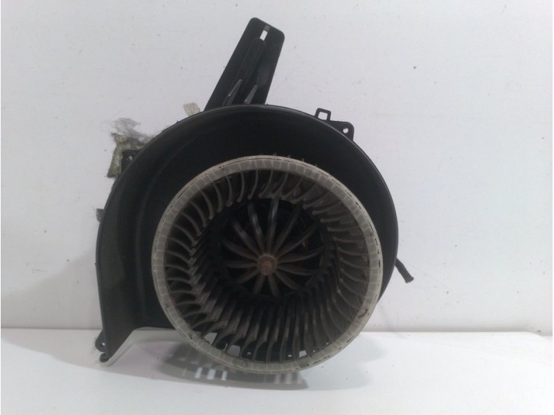 Recambio de motor calefaccion para skoda rapid active referencia OEM IAM 6Q1819015  