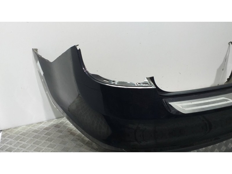 Recambio de paragolpes trasero para skoda rapid active referencia OEM IAM  NEGRO 