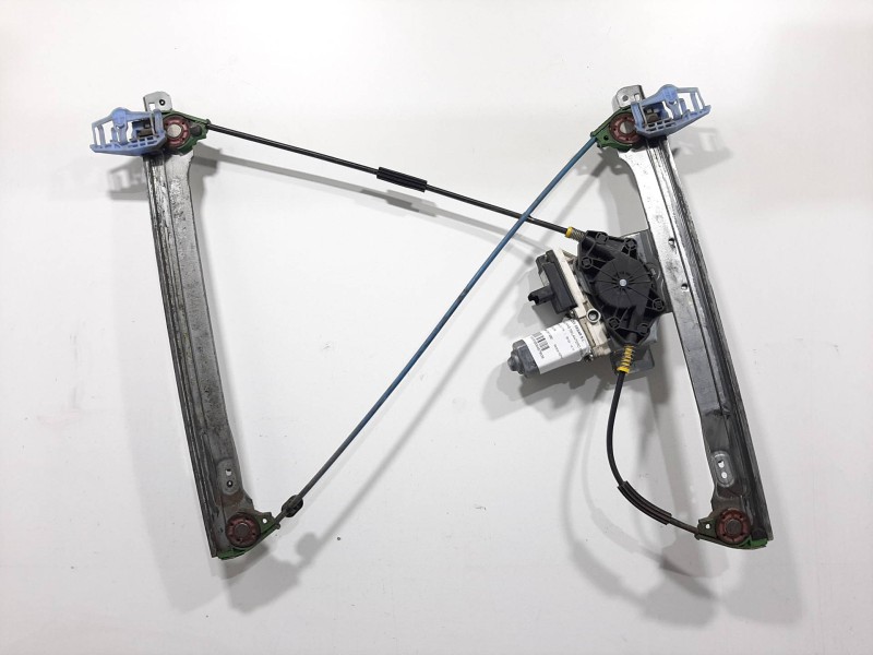 Recambio de elevalunas delantero derecho para citroën c2 vtr referencia OEM IAM 9641241280  