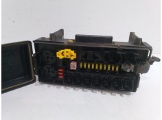 Recambio de caja reles / fusibles para jeep gr. cherokee (wh) 3.0 crd laredo referencia OEM IAM 04692114AC  