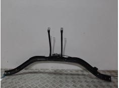 Recambio de travesaño superior para jeep gr. cherokee (wh) 3.0 crd laredo referencia OEM IAM    2