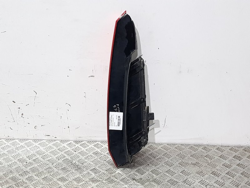 Recambio de piloto trasero izquierdo para ford fiesta (cbk) ambiente referencia OEM IAM   