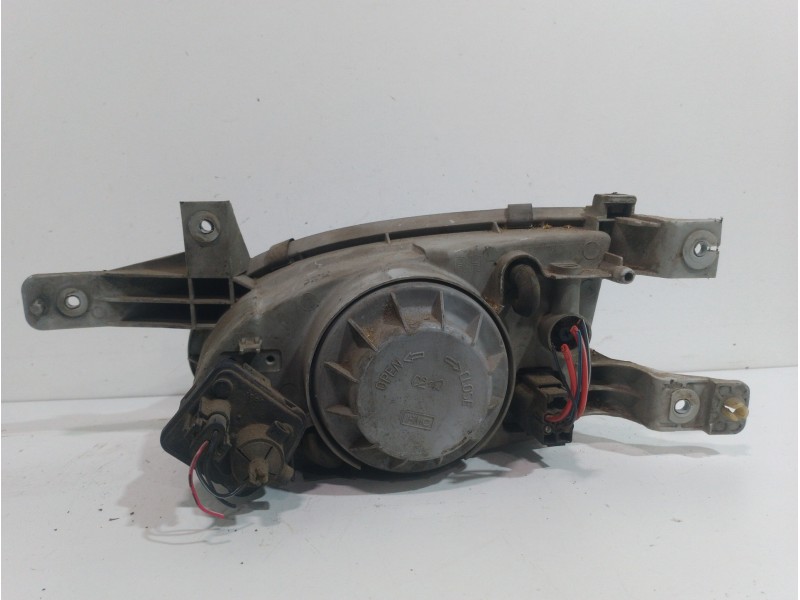 Recambio de faro derecho para hyundai accent (x3) 1.5 gs referencia OEM IAM   