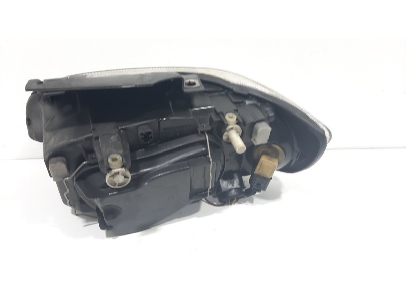 Recambio de faro derecho para seat ibiza (6k1) sport referencia OEM IAM 6K1941030C  