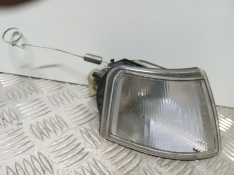 Recambio de piloto delantero derecho para seat toledo (1l) base referencia OEM IAM 1L0953050C  