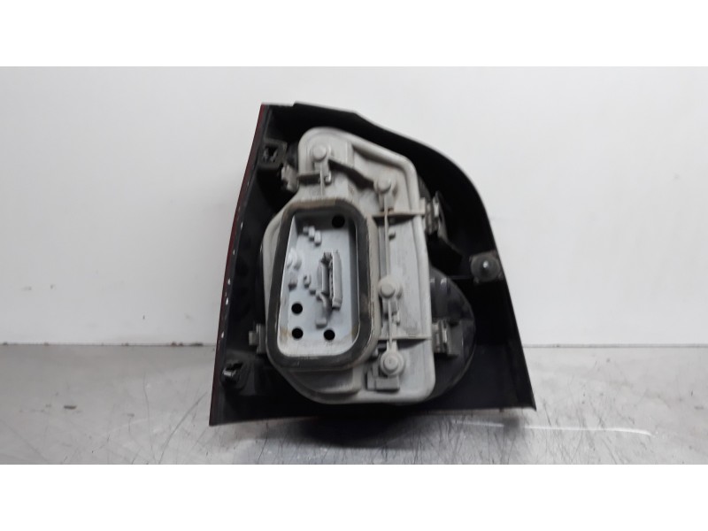 Recambio de piloto trasero derecho para volkswagen polo (9n1) gt referencia OEM IAM   