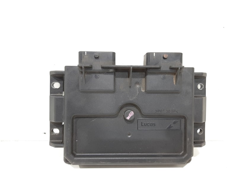 Recambio de centralita motor uce para peugeot 206 berlina xt referencia OEM IAM 9644710280 9641390180 