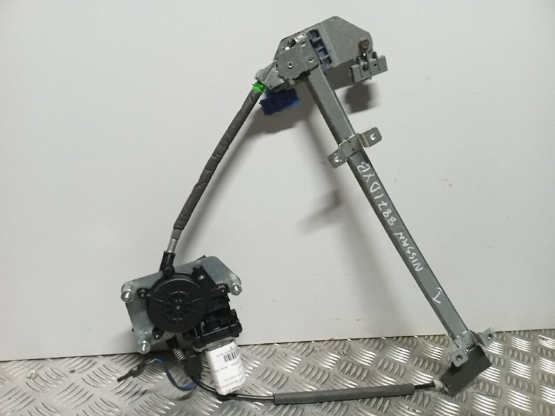 Recambio de elevalunas delantero izquierdo para nissan almera (n16/e) visia referencia OEM IAM 80701BM605  