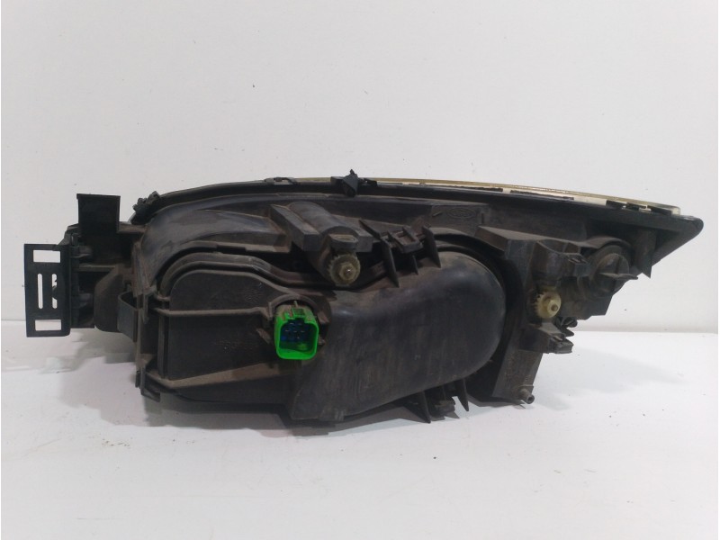 Recambio de faro derecho para ford mondeo berlina (ge) ambiente referencia OEM IAM 1435619  