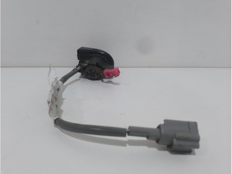 Recambio de tapa bombin puerta delantera izquierda para nissan micra (k12e) acenta referencia OEM IAM   